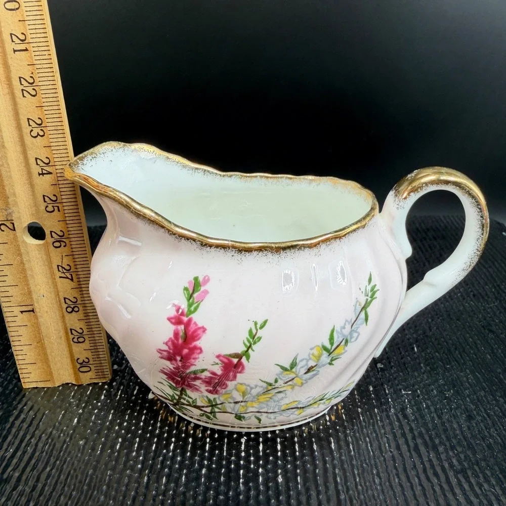 Foley EB 1850 Pink Floral Bone China Creamer Gold Trim Swirl Ribbed‎ England